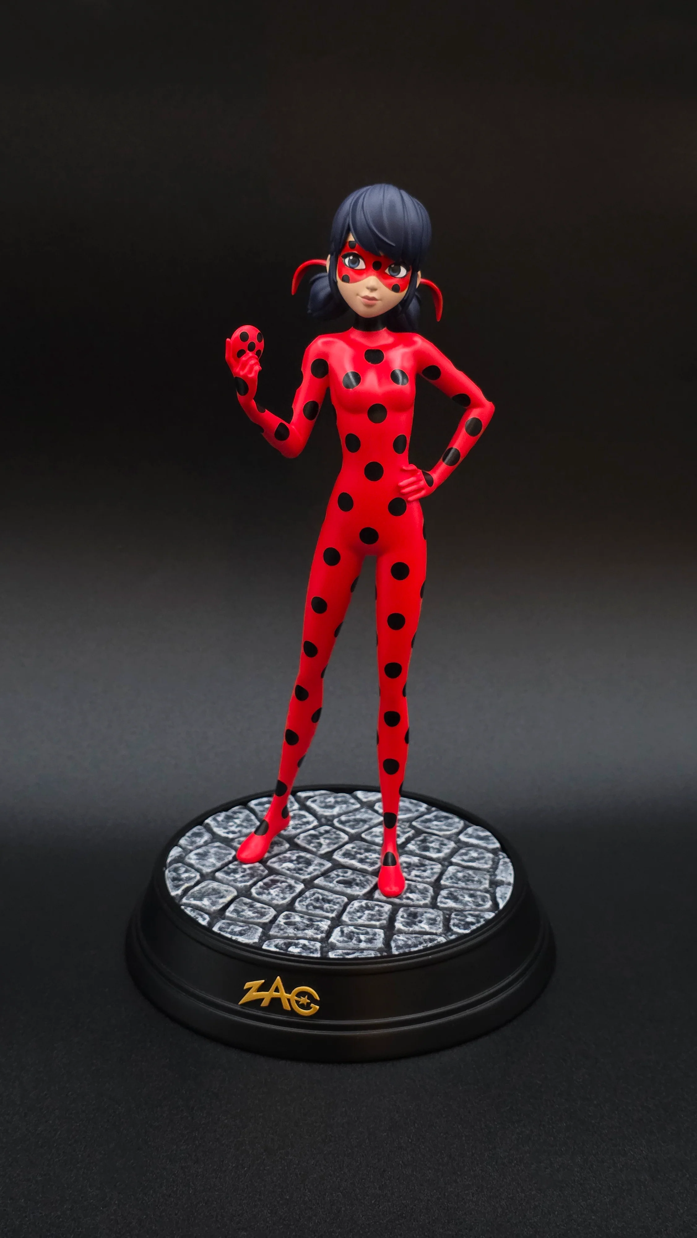 Ladybug Collection Figure - Image 7
